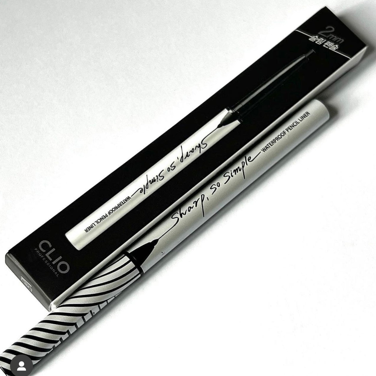 宋智雅都在用💖| Clio 纖細防水眼線膠筆 Clio Sharp So Simple Waterproof Pencil Liner| 防暈防水防油🪄