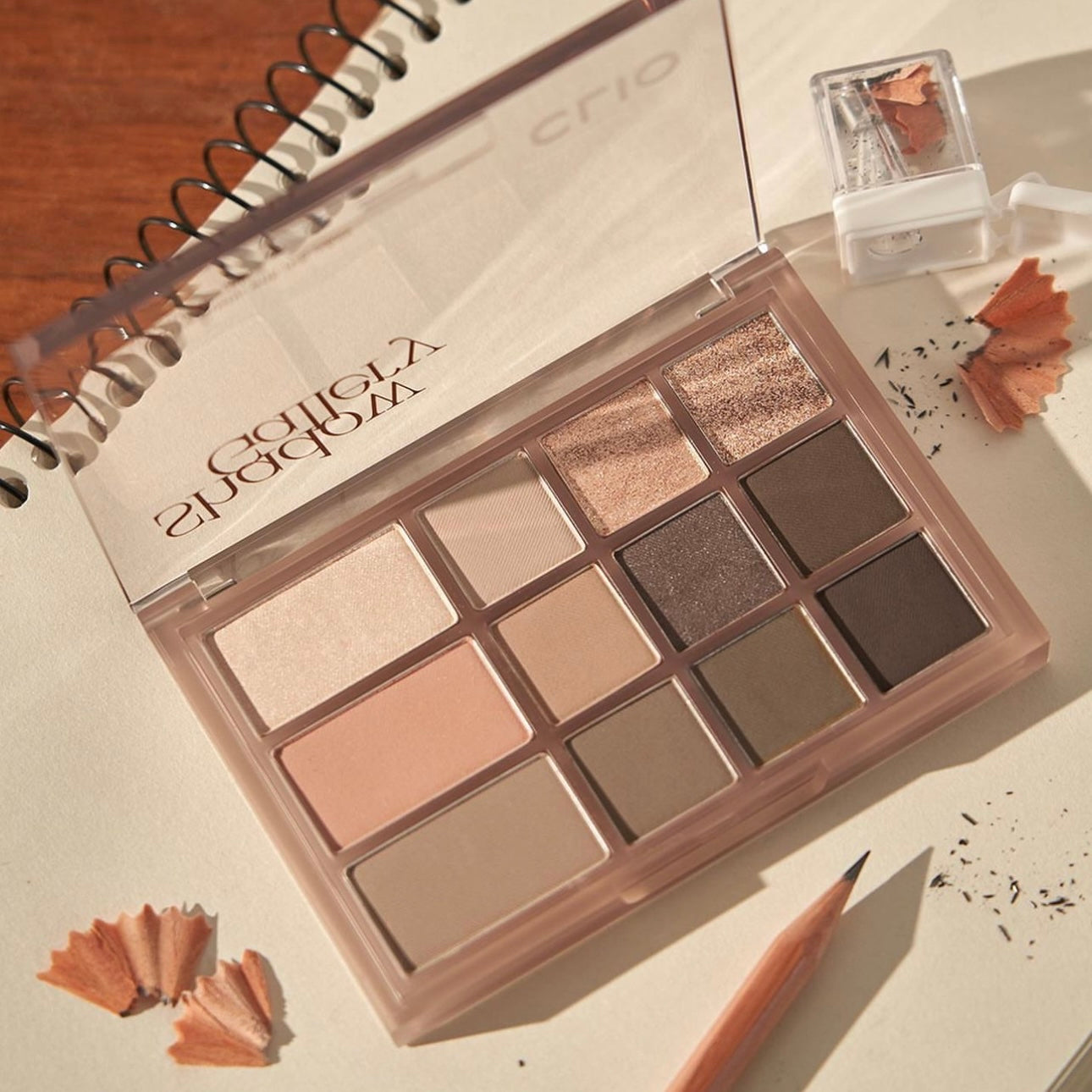 Minsco 聯名款💫 | Clio多功能消腫陰影眼影萬能盤Clio Shade & Shadow Palette 01 Shadow Gallery