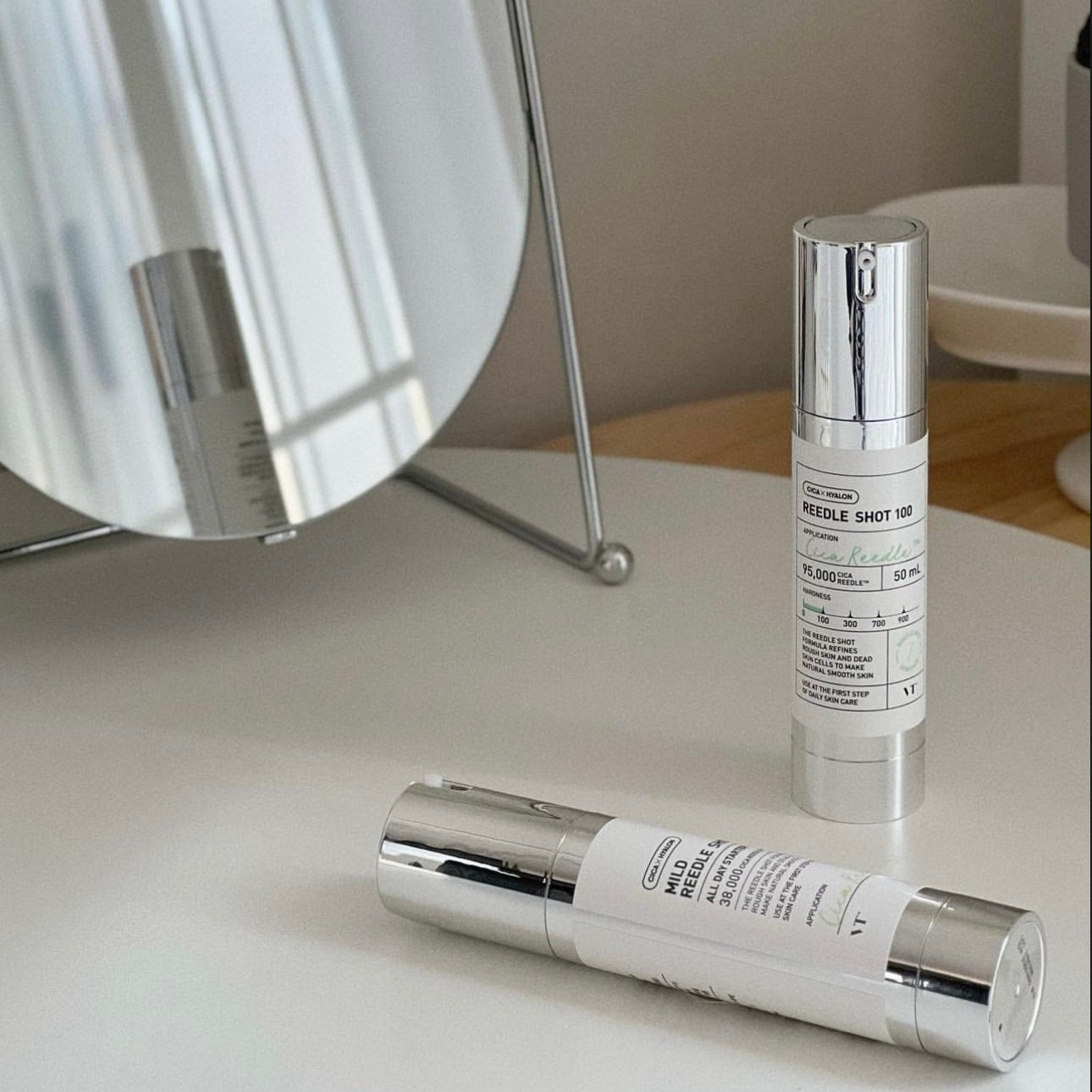 1+1套裝+送旅行裝✨深入滲透皮膚深層的護膚品⭐️| VT 積雪草改善角質毛孔100/300/700塗抹式微針精華| VT Riddle Shot 100 Essence | Olive Young 缺貨王 🙌🏻