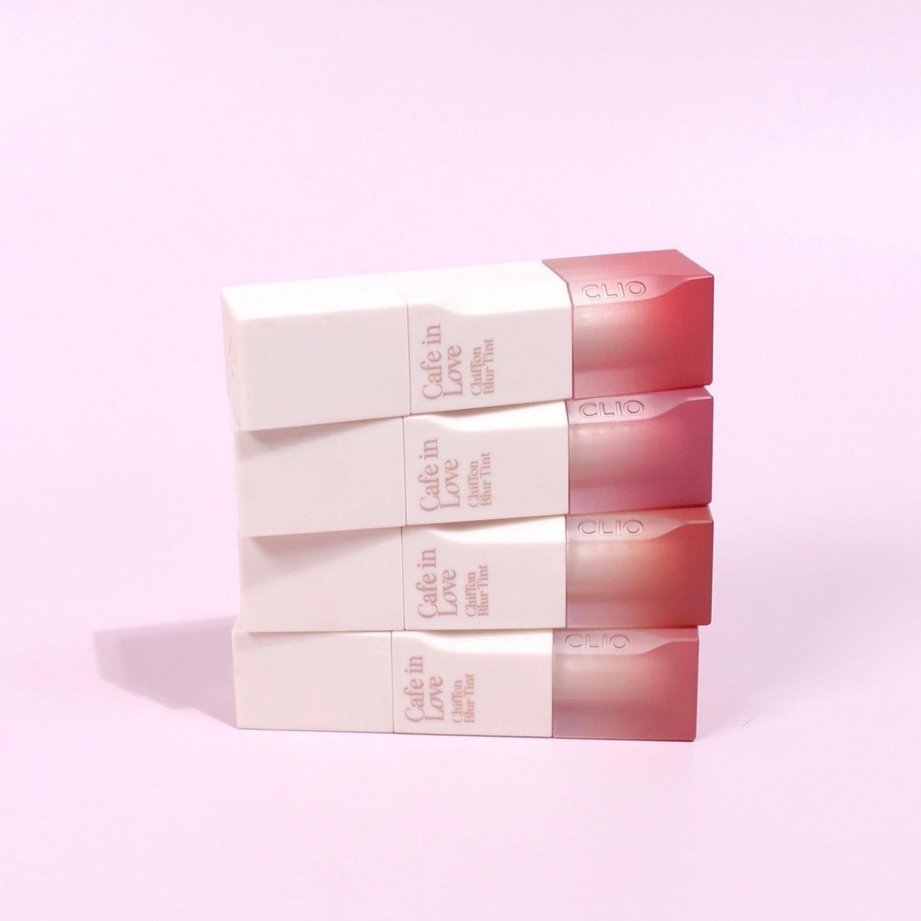 CLIO 軟綿雲朵奶霜絲絨霧面唇釉 Chiffon Blur Tint Cafe in Love Edition☁️