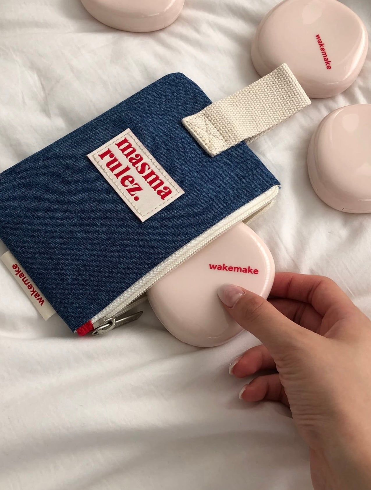 送上妝掃+化妝包!WAKEMAKE 水光瓷肌塗層膏粉底✨Water Glow Coating Balm