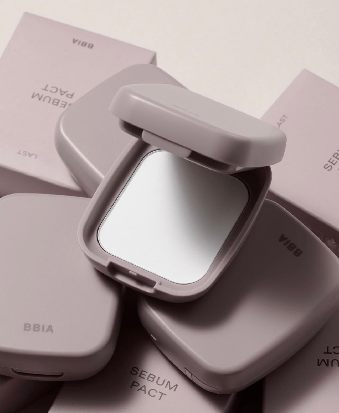 磨皮神器| Bbia控油柔焦零毛孔粉餅| 內附鏡子💡