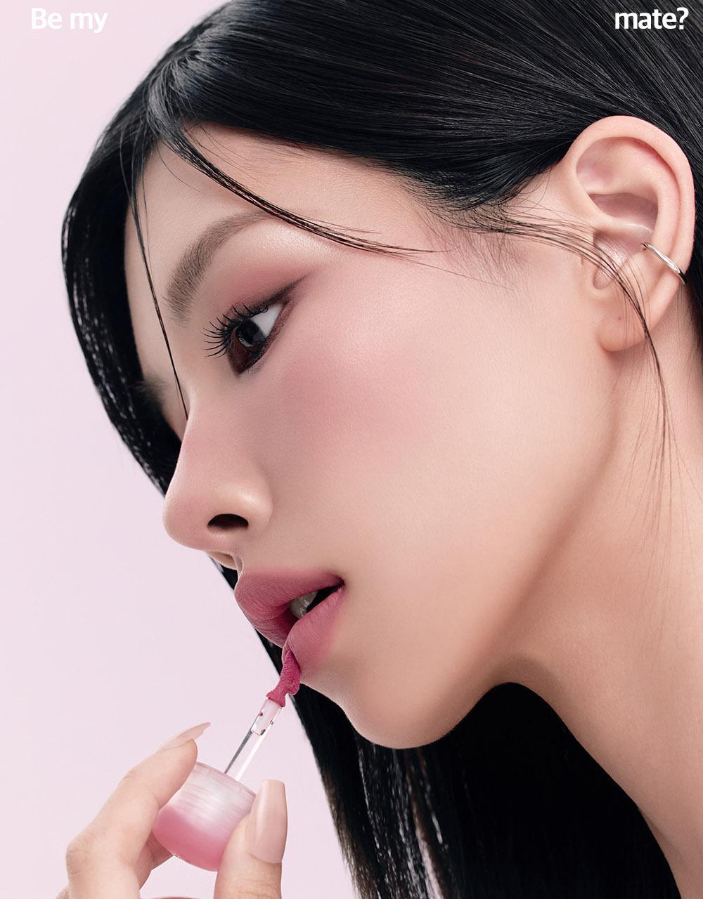 Clio Volumate Blur & Gloss Essential Blush Tap💖