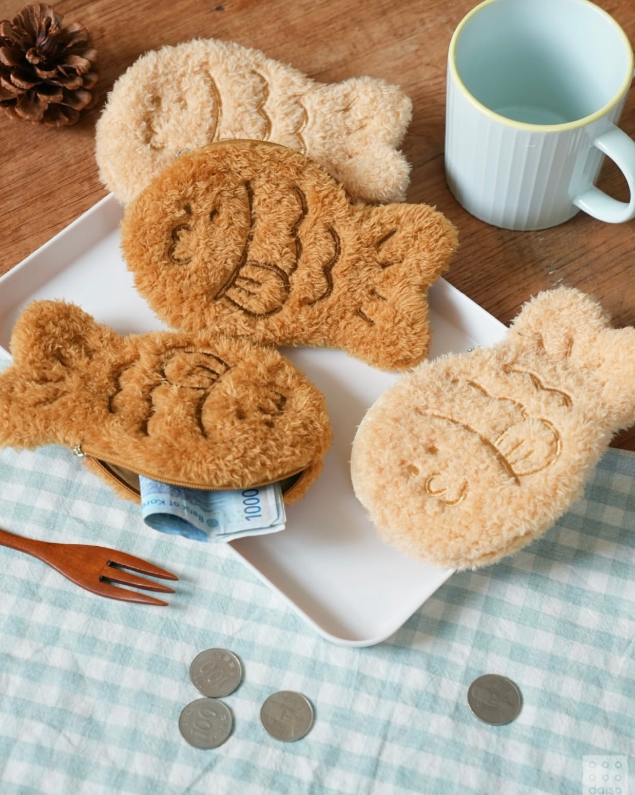 🧸✨韓國Daiso冬季限定|超萌冬日氛圍感小食絨毛飾品系列登場✨