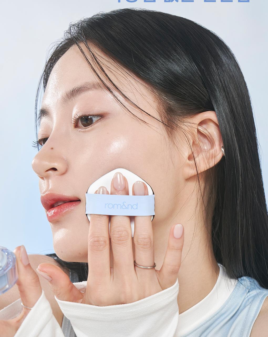 ROMAND BARE WATER CUSHION🩵