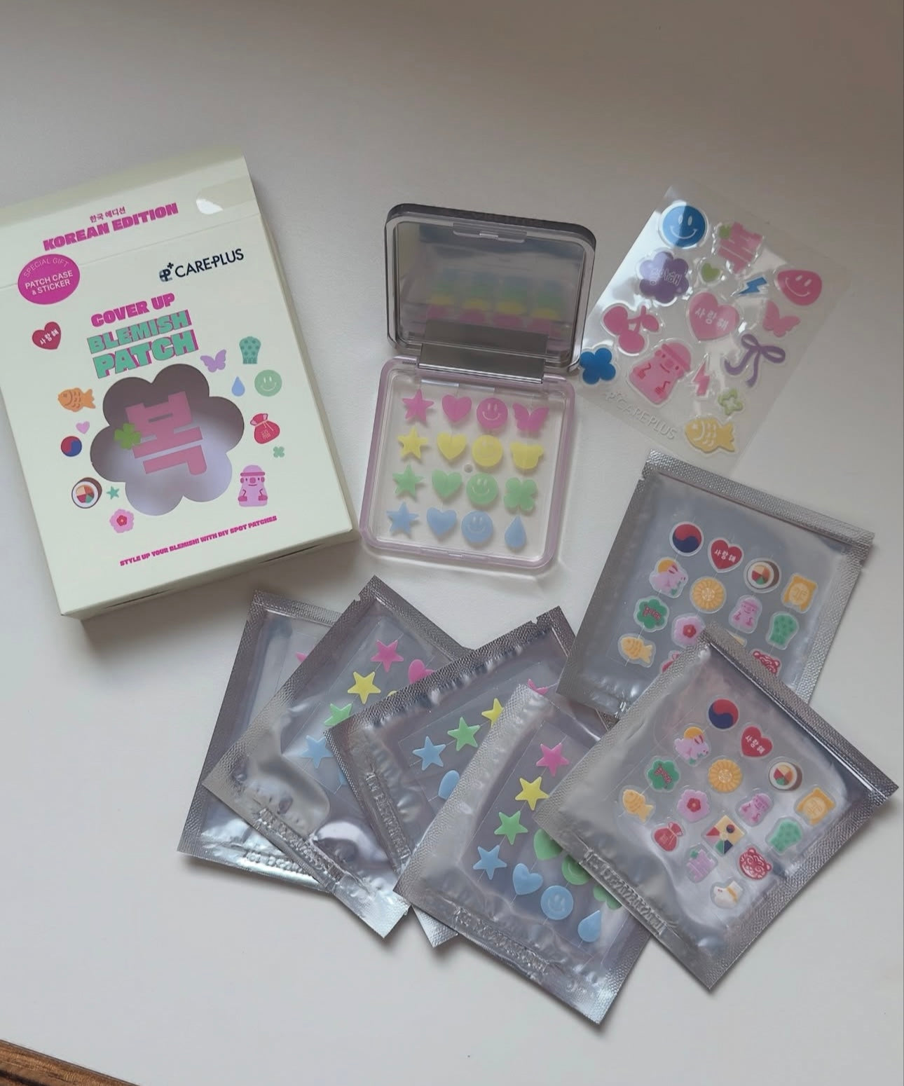 長痘痘也要可愛的😆 Olive Young 可愛造型隱形痘痘貼💗