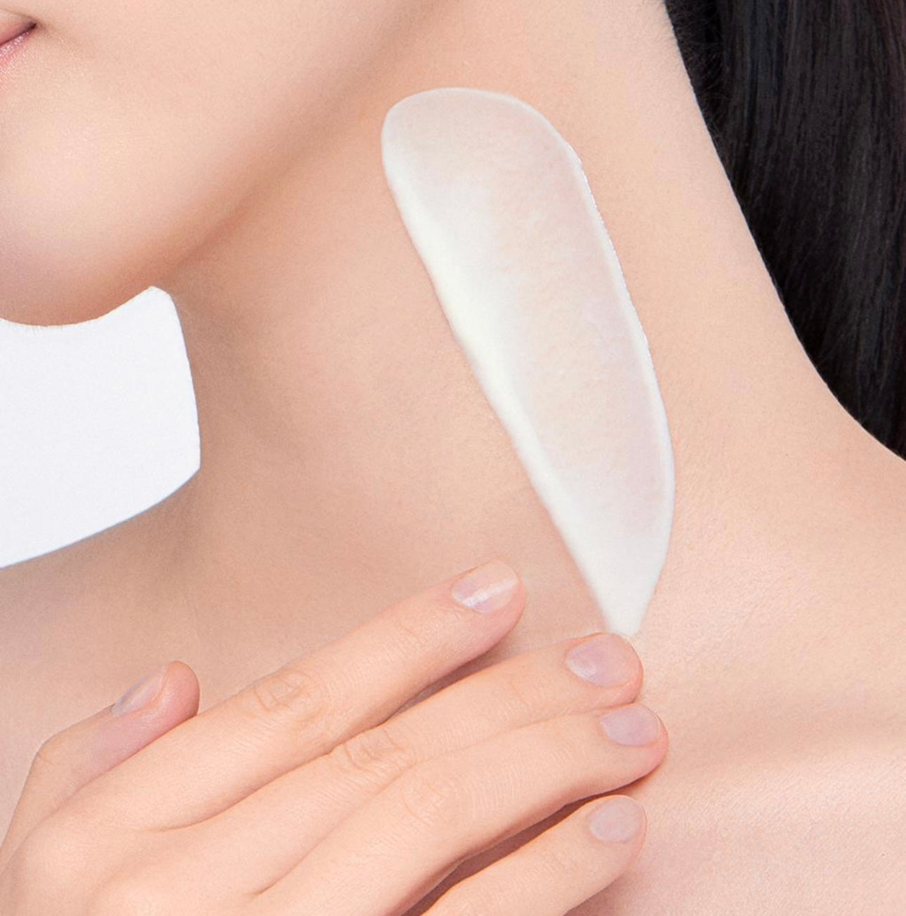 1+1套裝✨MEDIHEAL積雪草修護水感防曬精華 SPF50+ PA++++🩵