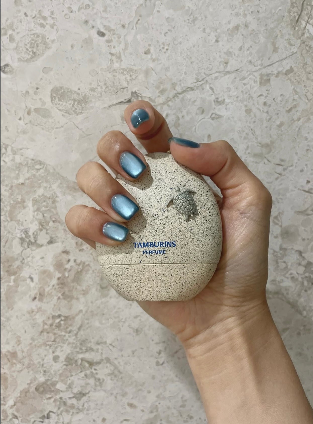 TAMBURINS推出全新香水系列輕柔曲線BLUE HINOKI藍色檜木🩵