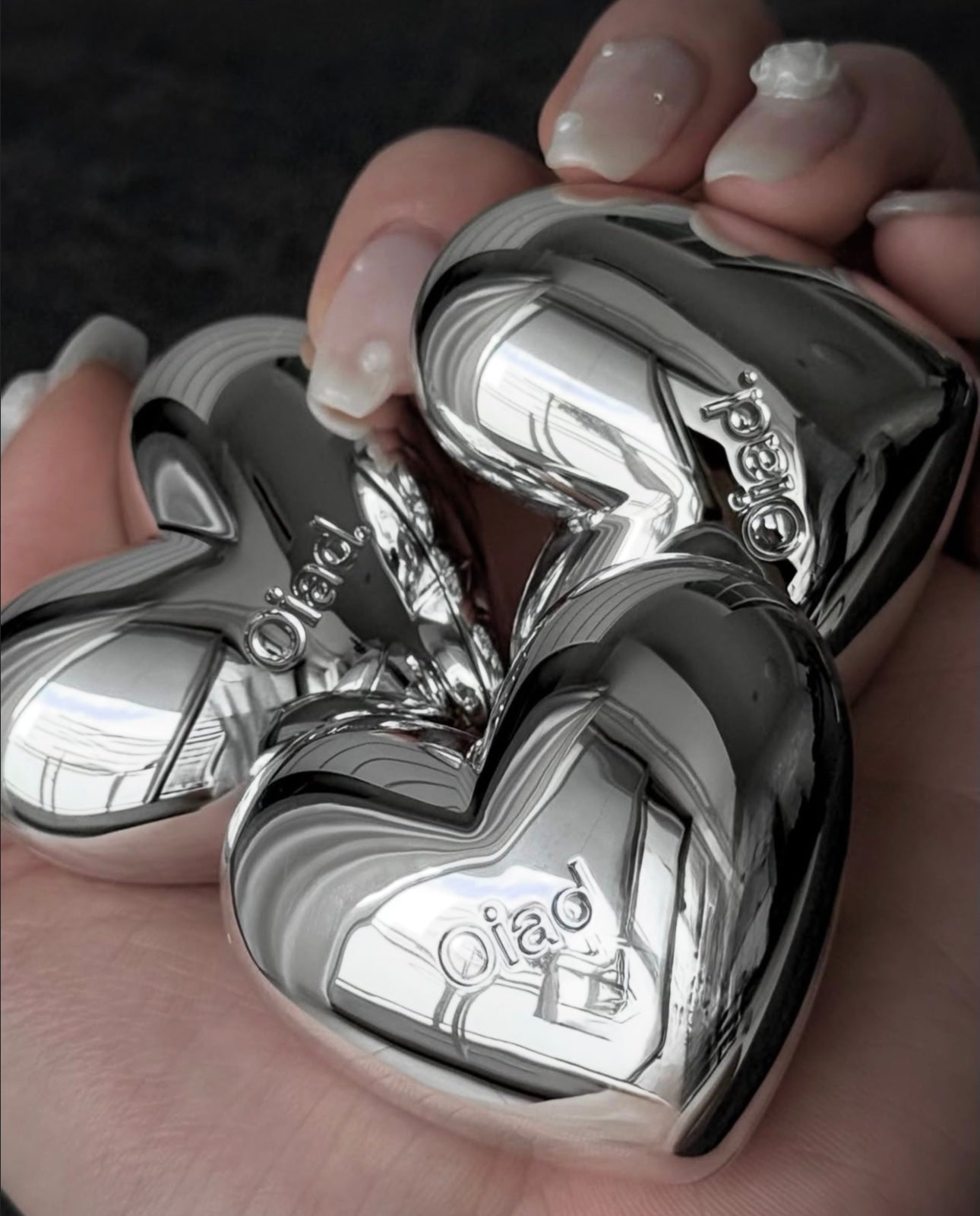 共15色✨Oiad 銀色心形慕斯唇頰霜🩶 Oiad SILVERPULSE MOUSSECREAM LIP & CHEEK