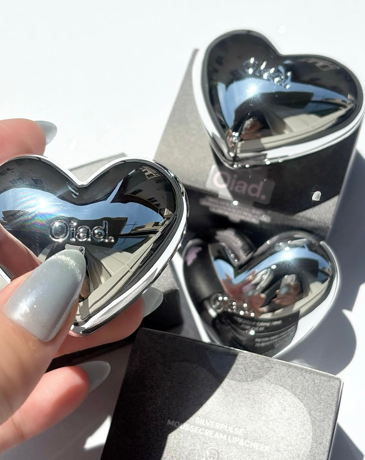 共15色✨Oiad 銀色心形慕斯唇頰霜🩶 Oiad SILVERPULSE MOUSSECREAM LIP & CHEEK