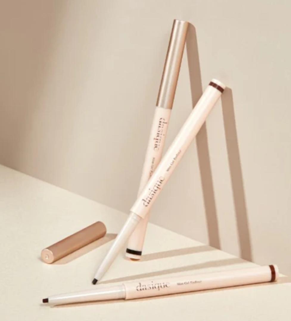 Dasique極細凝膠眼線筆 03 Brown柔霧棕🤎🤎Dasique Slim Gel Eyeliner