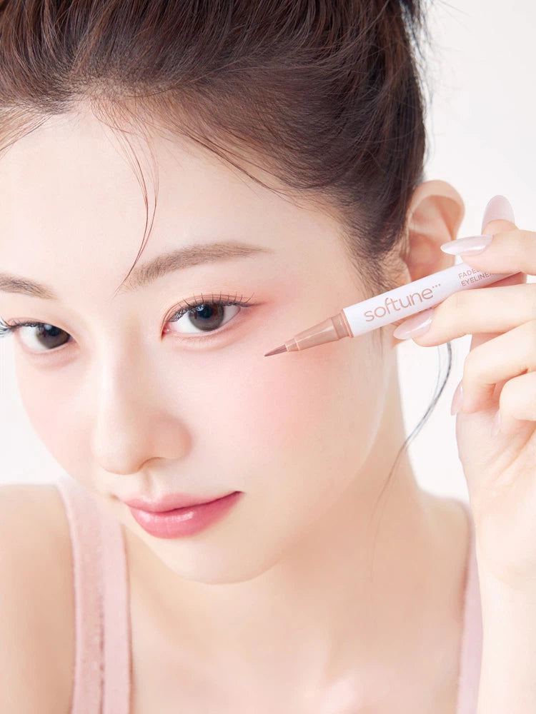 宛如天生眼妝偽素顏神仙神器💫HOLIKA HOLIKA 柔調自然陰影眼線筆 Softune Faded Shading Eyeliner