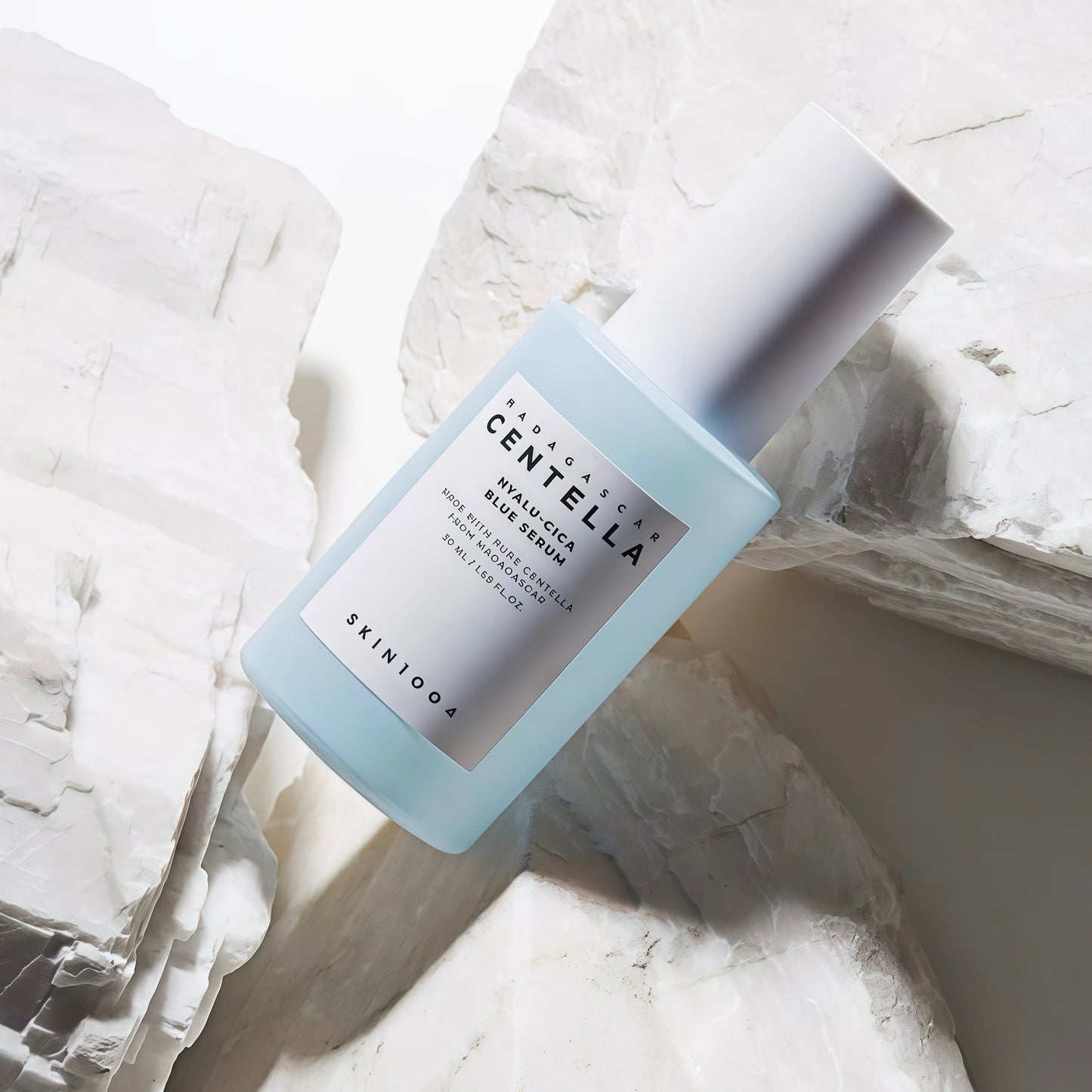 SKIN1004 馬達加斯加玻尿酸積雪草保濕修復精華 🩵 | MADAGASCAR CENTELLA HYALU-CICA BLUE SERUM💦