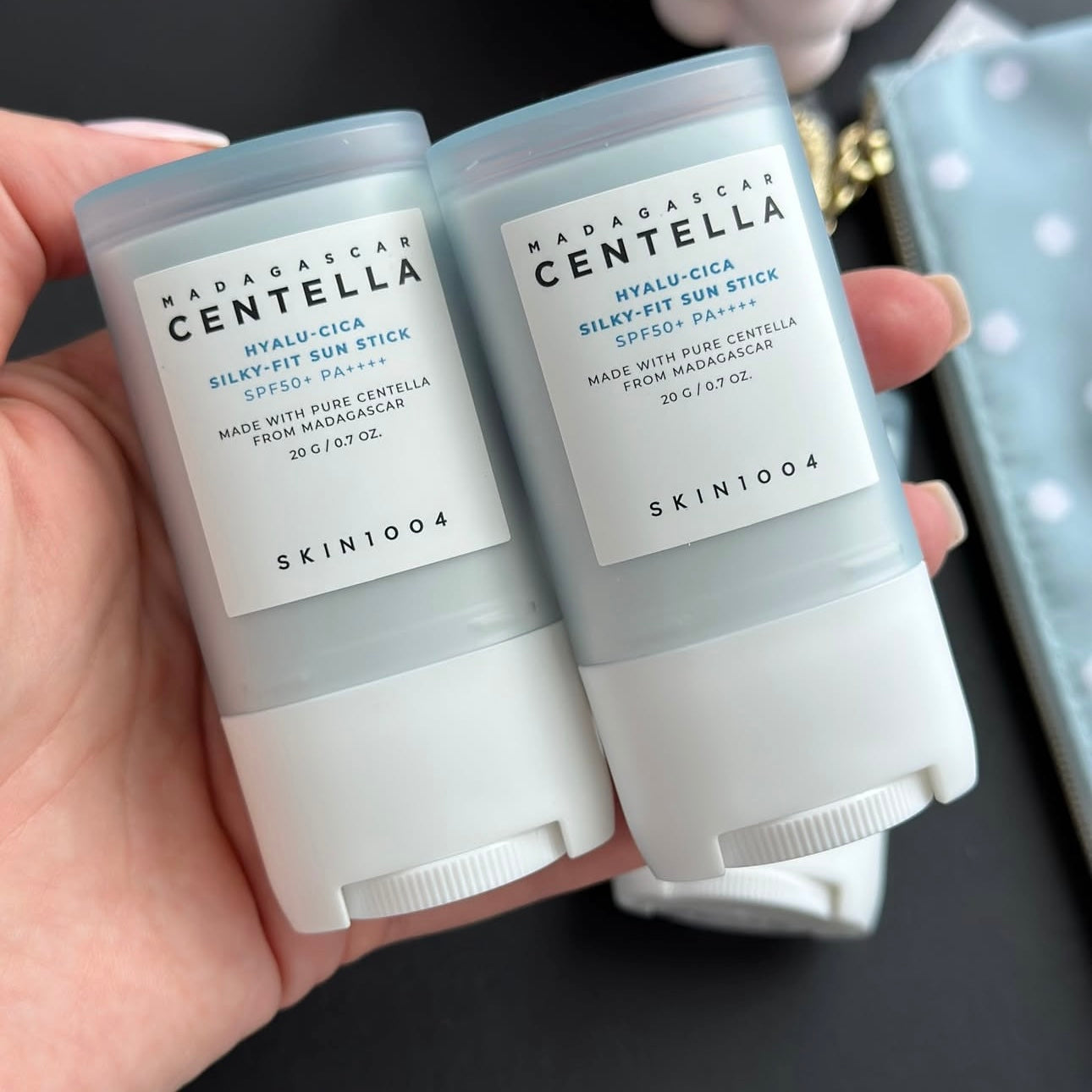SKIN1004 馬達加斯加積雪草透明質酸修復柔霧防曬棒SPF50+ PA++++🩵