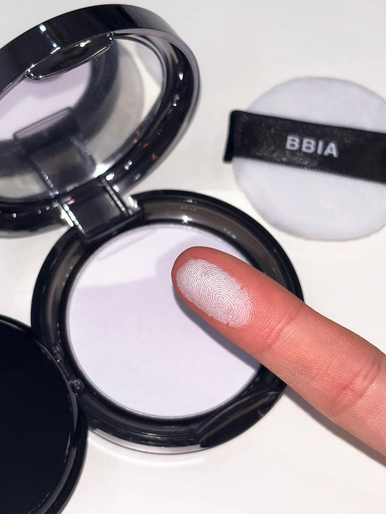 一拍定妝全天柔霧 ✨| Bbia Eau Powder Pact 水感調色濾鏡定妝控油粉餅☁️