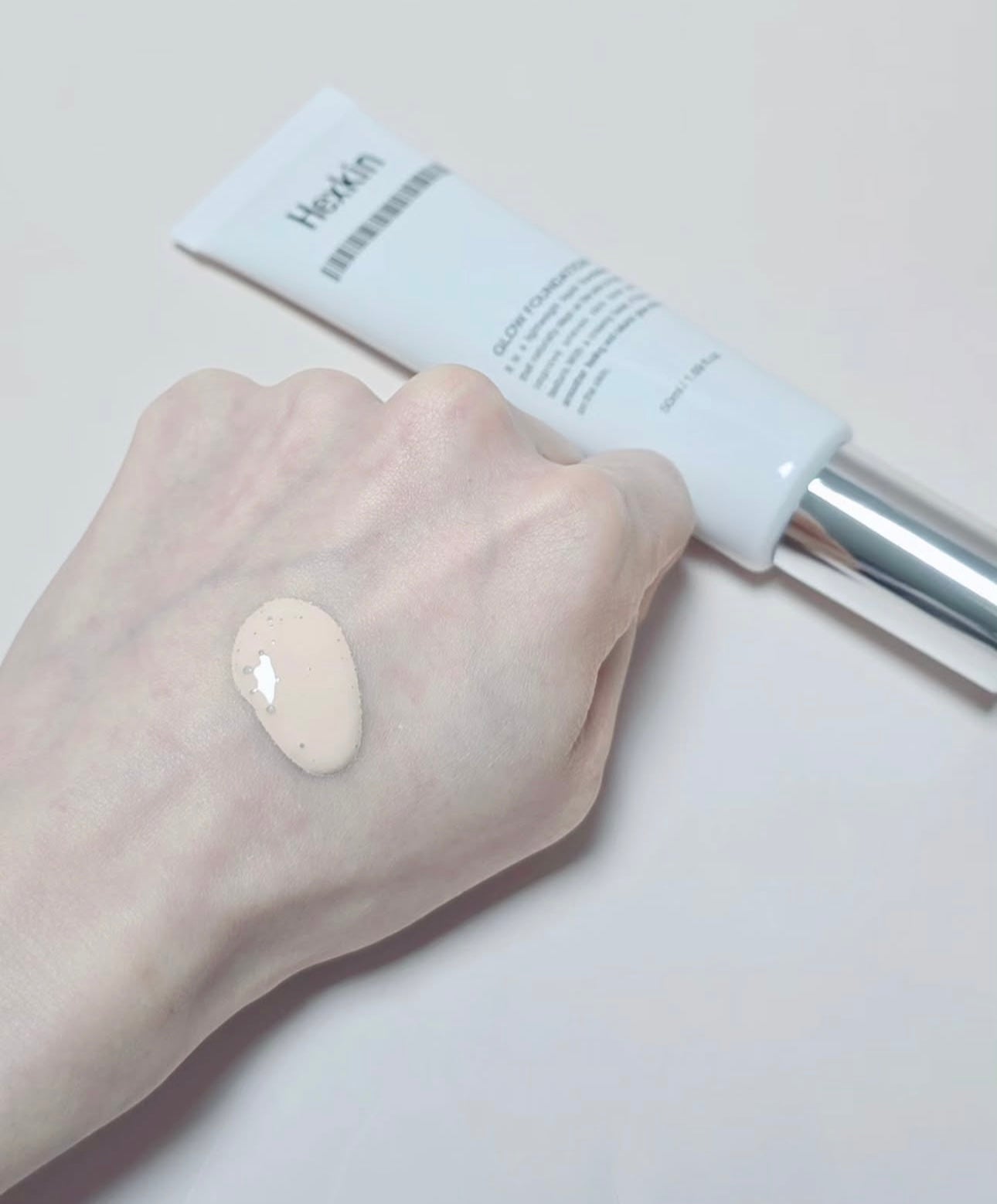 韓式水光肌妝效✨Hexkin 偽素顏水光粉底液Hydrating Glowing Foundation SPF35 PA++