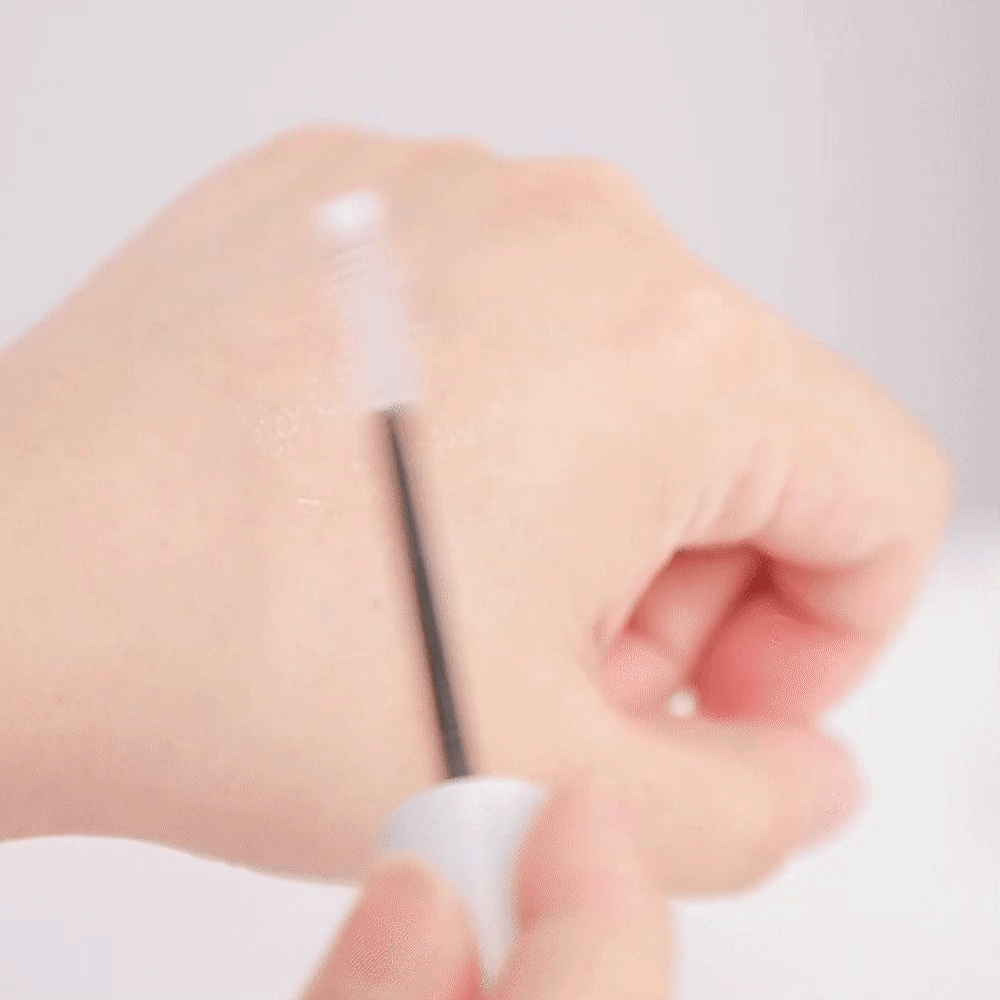 眼部滾珠精華✨Cosnori 纖長濃密睫毛生長精華套裝💫