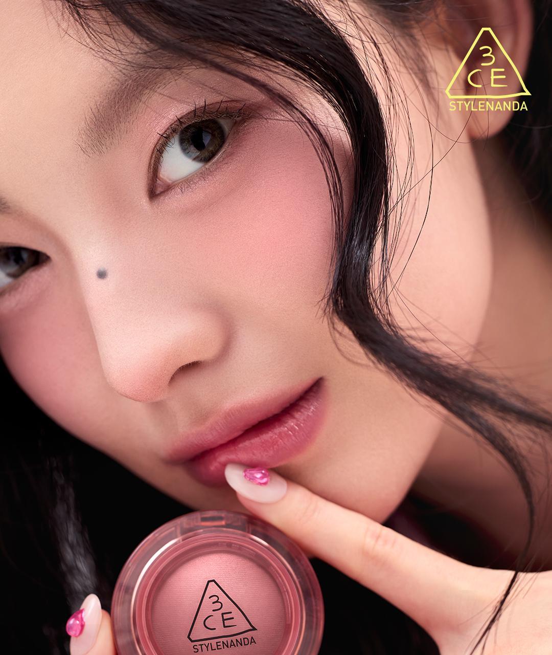 送專用腮紅掃✨3CE 陽光感柔焦腮紅膏💖BOUNCE BLUR BALM