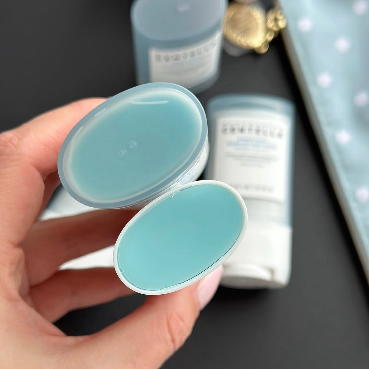 SKIN1004 馬達加斯加積雪草透明質酸修復柔霧防曬棒SPF50+ PA++++🩵