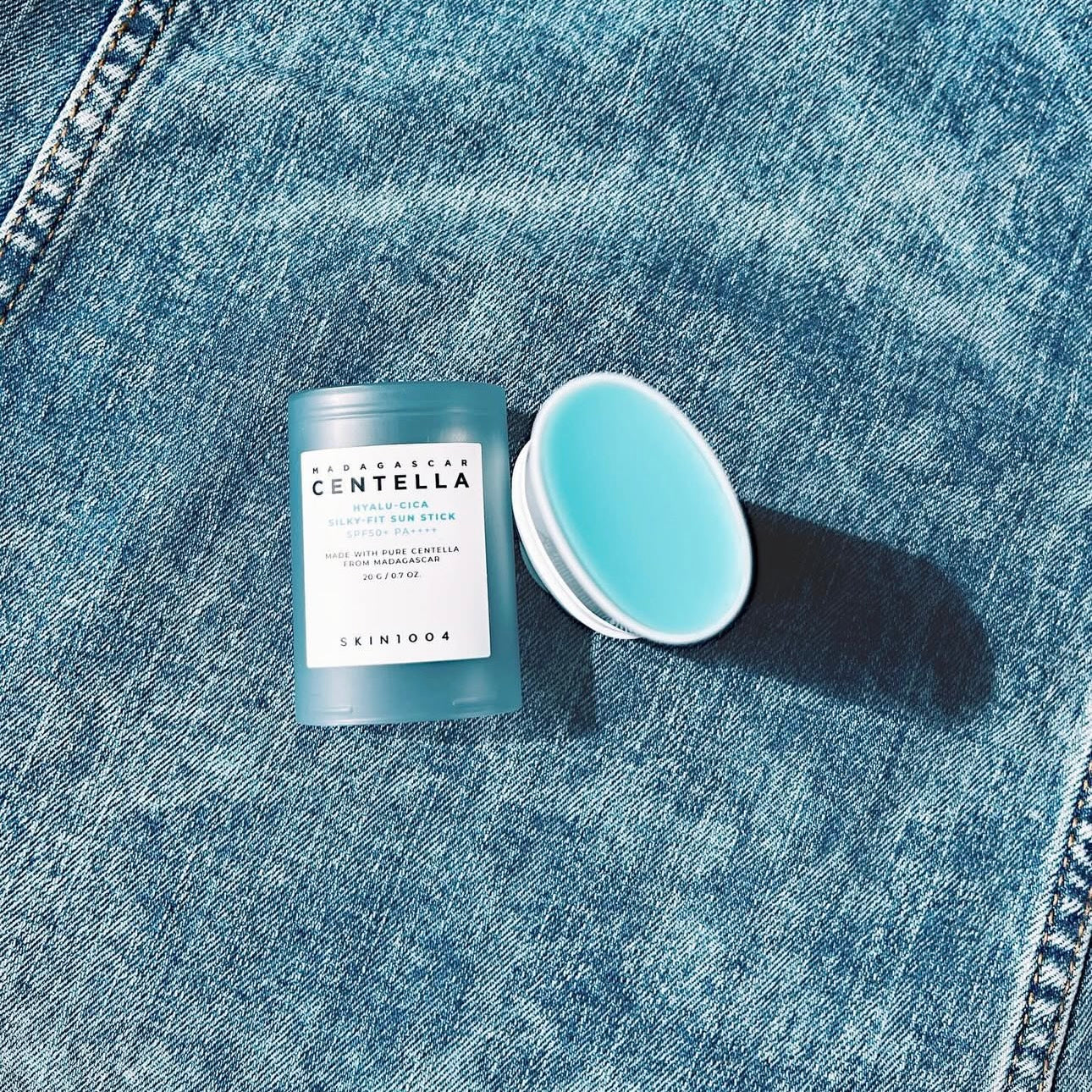 SKIN1004 馬達加斯加積雪草透明質酸修復柔霧防曬棒SPF50+ PA++++🩵
