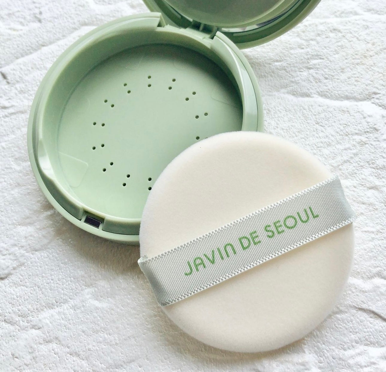 讓韓國妹瘋搶的蜜粉餅 🤟🏻Javin De Souel SPF28 PA++定妝防曬粉餅| 韓國Glowpick底妝類第一名🥂